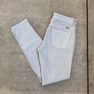 Brand new, light wash skinny jeans.